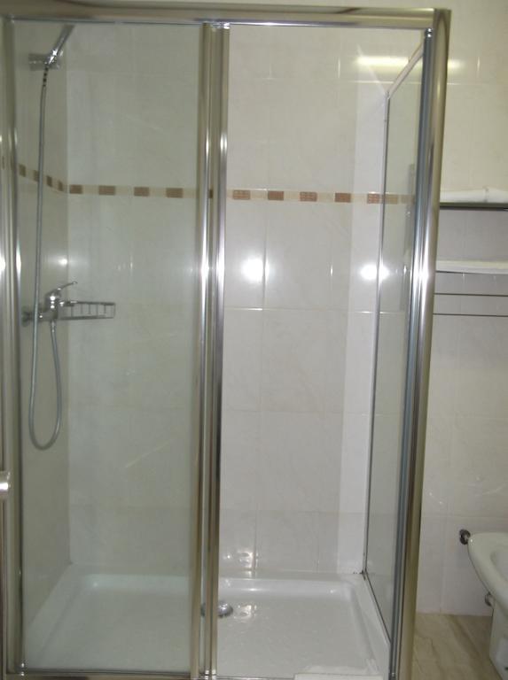 Hotel Avenida Sao Tome Rum bild