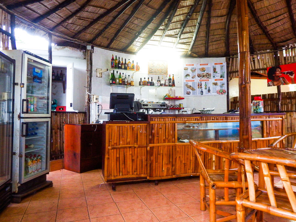 Hotel Avenida Sao Tome Exteriör bild